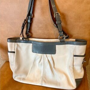 Coach Cream and Gray Shoulder Bag